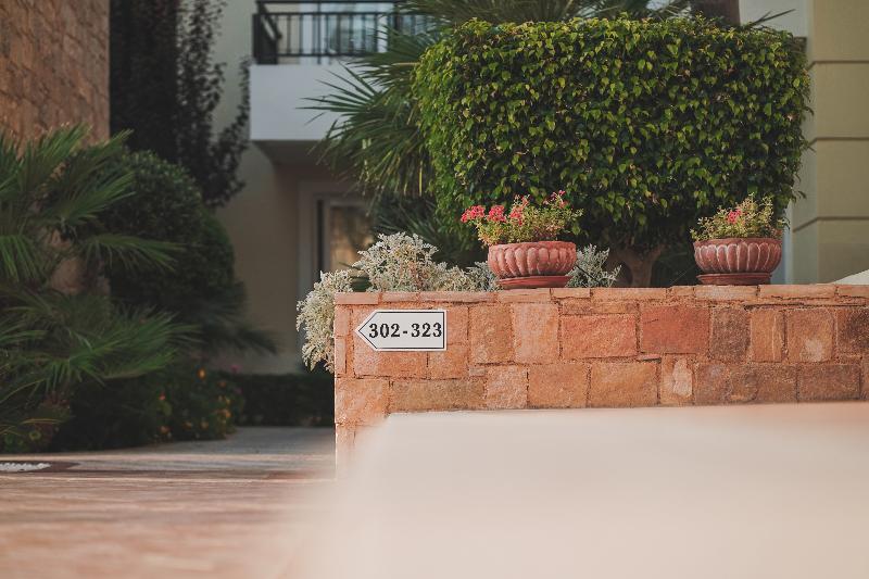 Zeus Village (Adults Only) Daratsos Luaran gambar